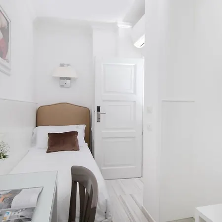 Oda ve Kahvaltı Vittoria Colonna Luxury
